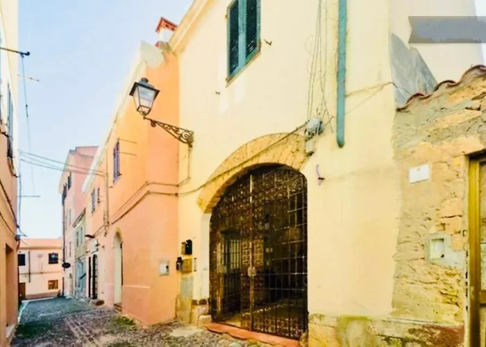 Wonderful Apartment In Old Alghero